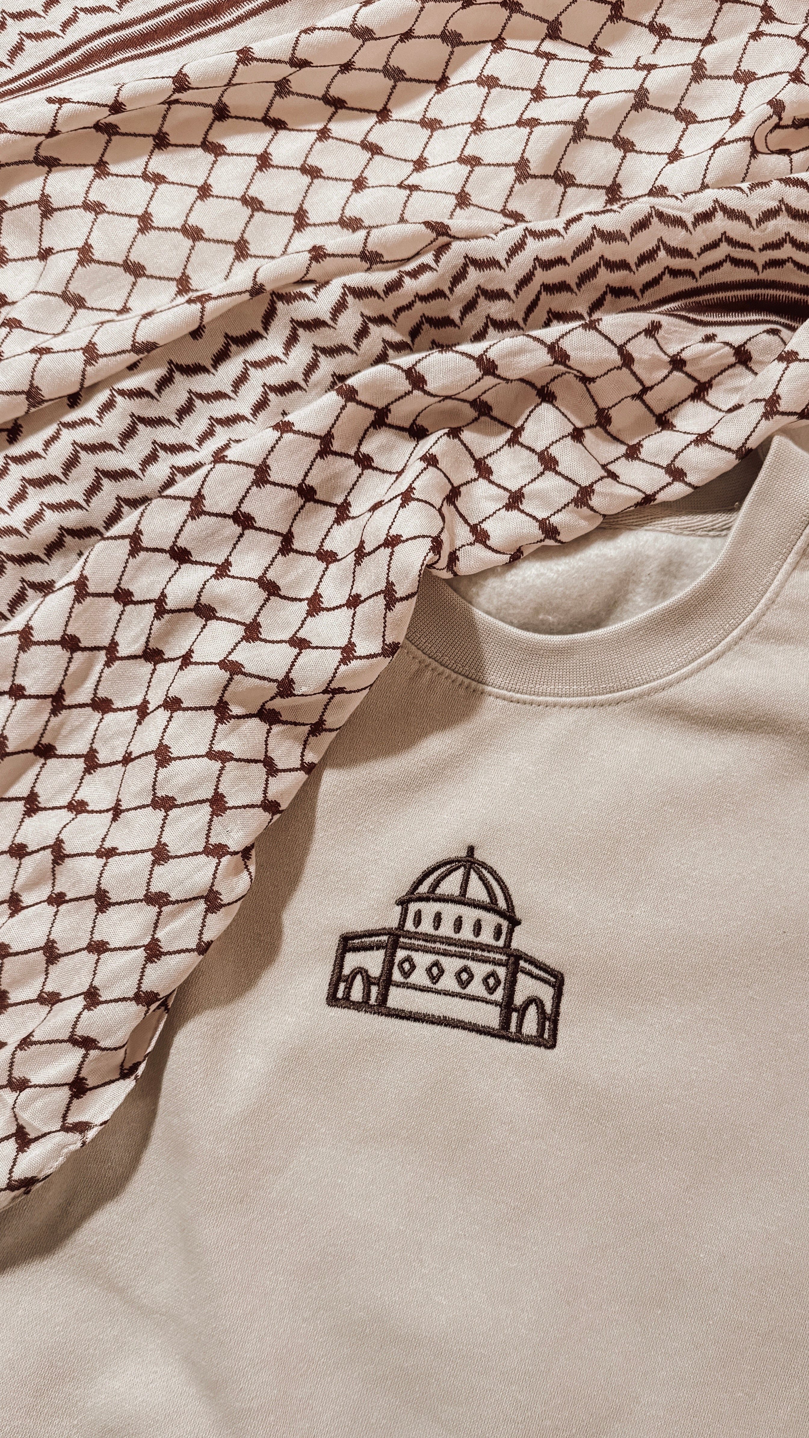 Dome of the Rock Palestinian Embroidered Crewneck