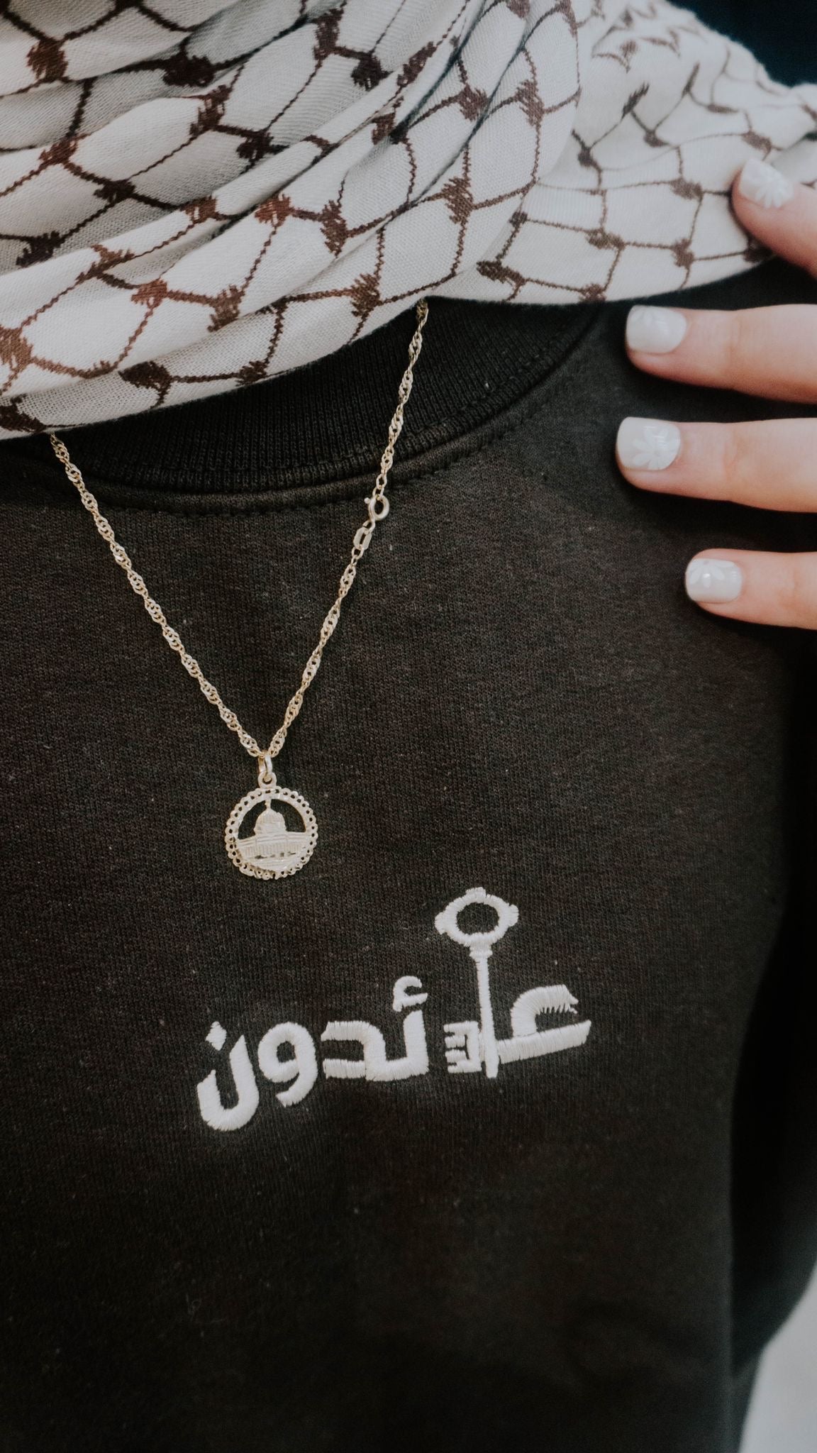Key of Return Palestinian Embroidered Crewneck